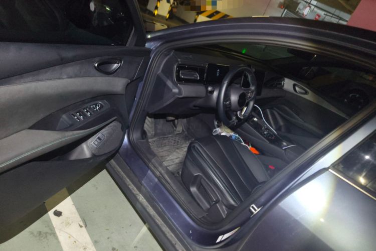 Used BYD Seal 06 New Energy 2025 DM-i Smart Drive 80KM Luxury Model Interior 3