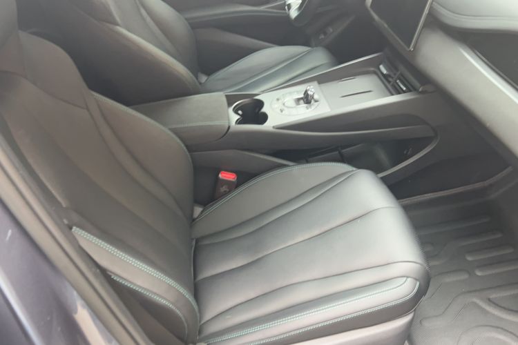 Used BYD Seal 06 New Energy 2025 DM-i Smart Drive 80KM Luxury Model Interior 4