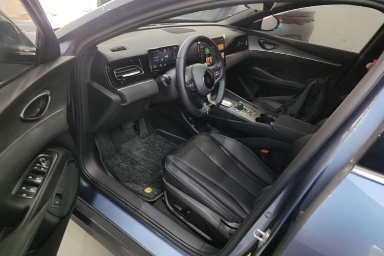 Used BYD Seal 06 New Energy 2025 DM-i Smart Drive 120KM Prestige Model Left Front Seat