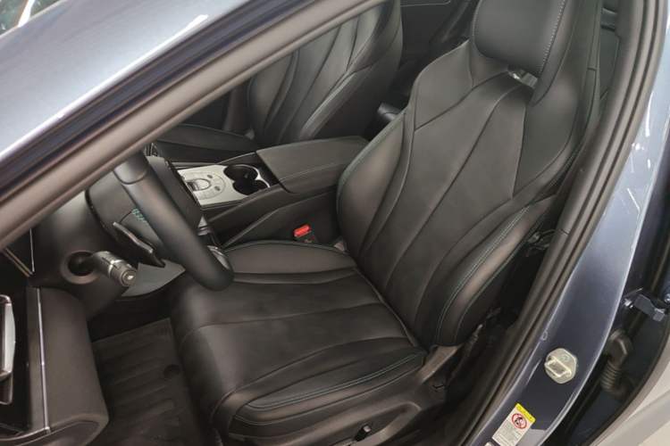 Used BYD Seal 06 New Energy 2025 DM-i Smart Drive 120KM Deluxe Model Left Front Seat