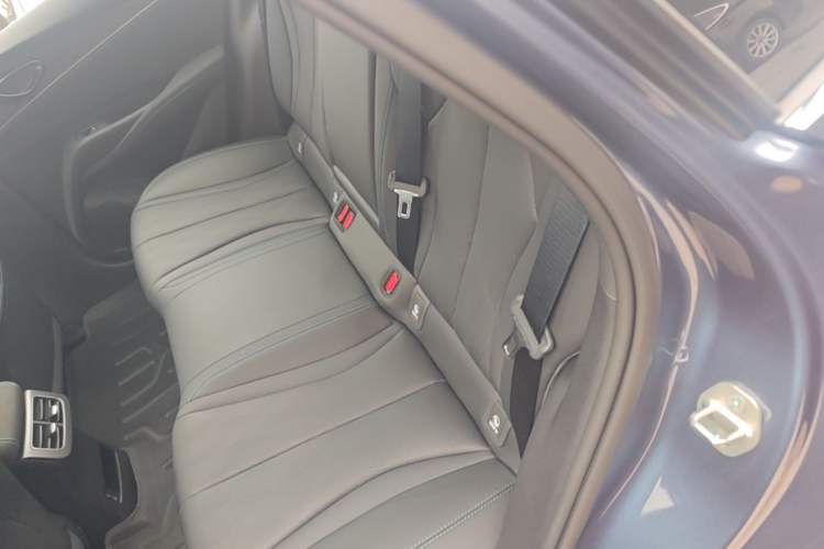 Used BYD Seal 06 New Energy 2025 DM-i Smart Drive 120KM Deluxe Model Left Rear Seat
