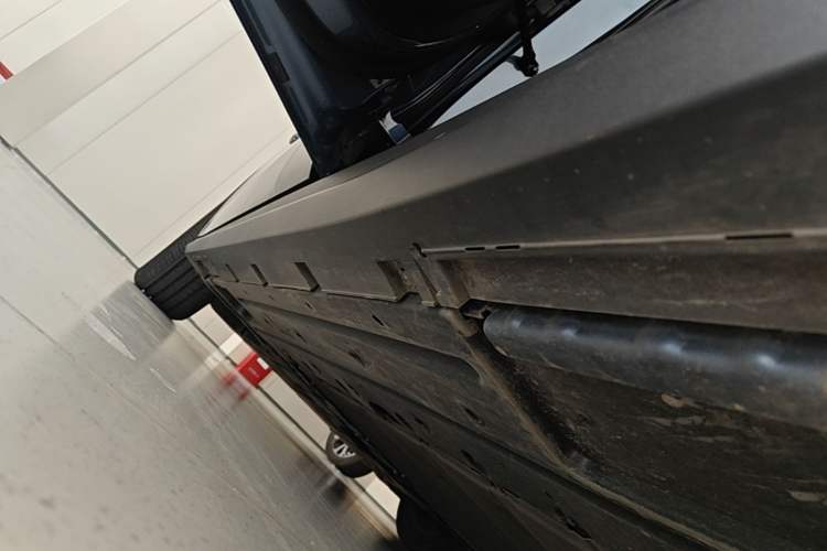 Used BYD Seal 06 New Energy 2025 DM-i Smart Drive 120KM Prestige Model Left Side Sill