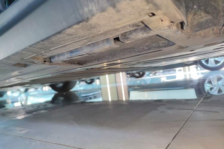 Used BYD Seal 06 New Energy 2025 DM-i Intelligent Drive 120KM Flagship Model Left Side Sill