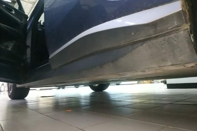 Used BYD Seal 06 New Energy 2025 EV 470KM Prestige Edition Left Side Sill