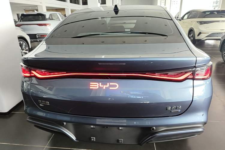 Used BYD Seal 06 New Energy 2025 EV 545KM Premium Edition Rear