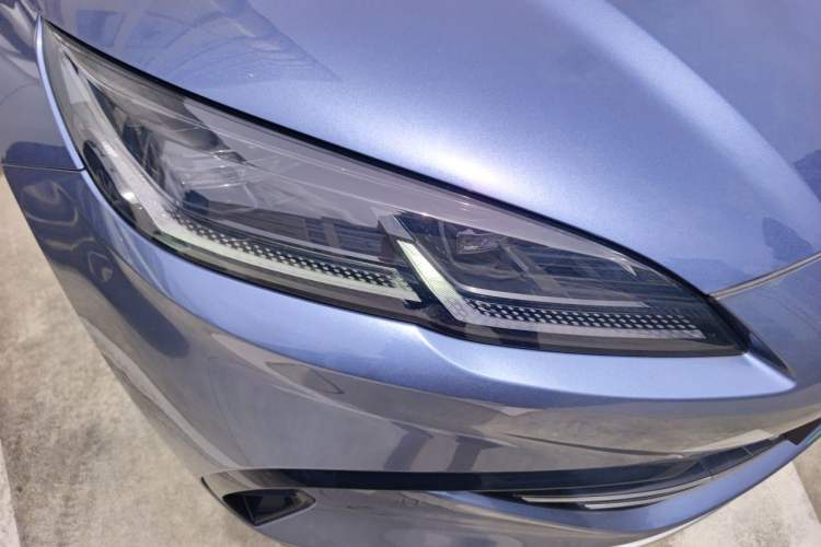 Used BYD Seal 06 New Energy 2025 DM-i Smart Drive 80KM Prestige Model Right Front Headlight