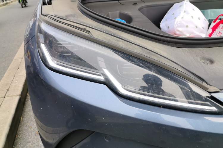 Used BYD Seal 06 New Energy 2025 EV 545KM Premium Edition Right Front Headlight