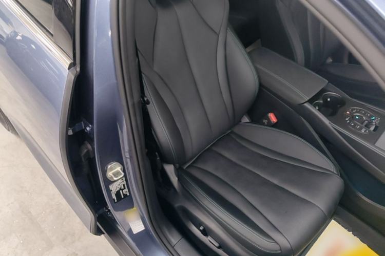 Used BYD Seal 06 New Energy 2025 DM-i Smart Drive 120KM Deluxe Model Right Front Seat