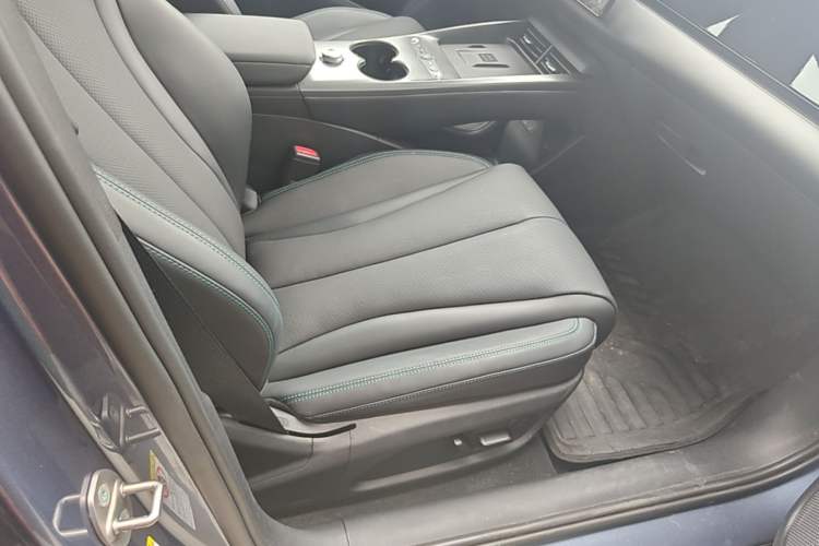 Used BYD Seal 06 New Energy 2025 EV 545KM Flagship Edition Right Front Seat