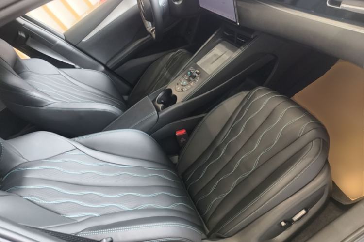 Used BYD Seal 06 New Energy 2025 DM-i Intelligent Drive 120KM Flagship Model Right Front Seat