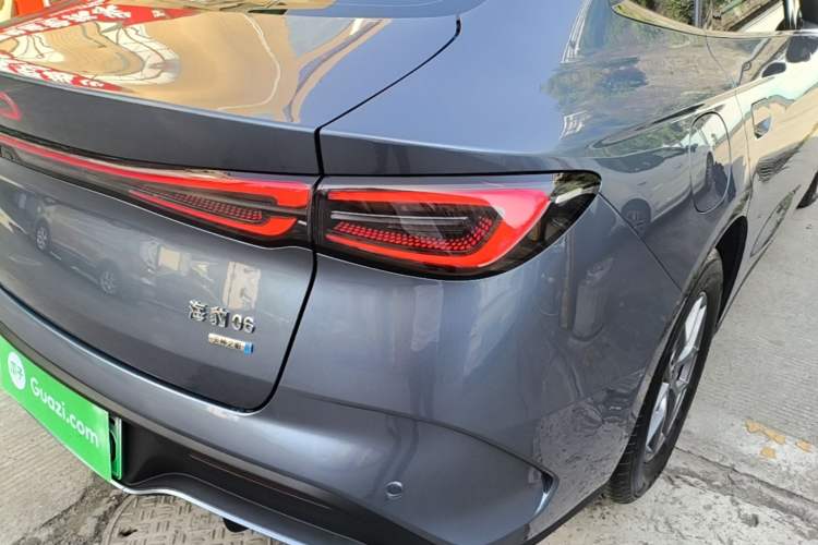 Used BYD Seal 06 New Energy 2025 DM-i Smart Drive 80KM Luxury Model Right Rear Taillight
