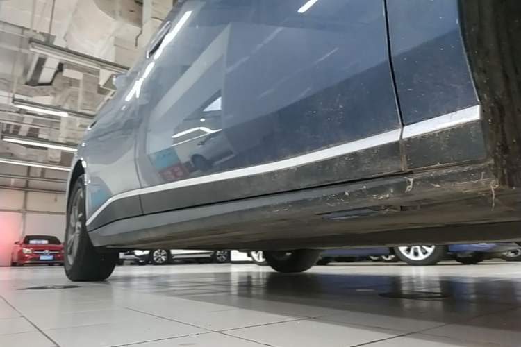 Used BYD Seal 06 New Energy 2025 EV 470KM Prestige Edition Right Side Sill