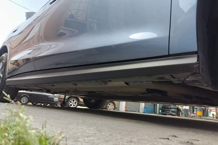 Used BYD Seal 06 New Energy 2025 DM-i Smart Drive 80KM Luxury Model Right Side Sill
