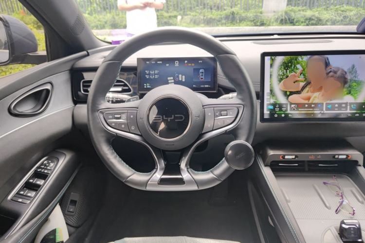 Used BYD Seal 06 New Energy 2025 DM-i Smart Drive 80KM Prestige Model Steering Wheel