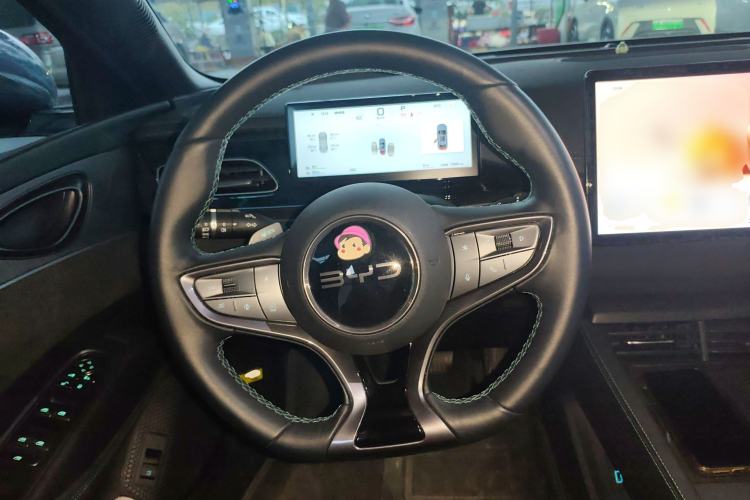 Used BYD Seal 06 New Energy 2025 DM-i Smart Drive 120KM Prestige Model Steering Wheel