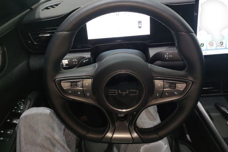 Used BYD Seal 06 New Energy 2025 EV 545KM Premium Edition Steering Wheel