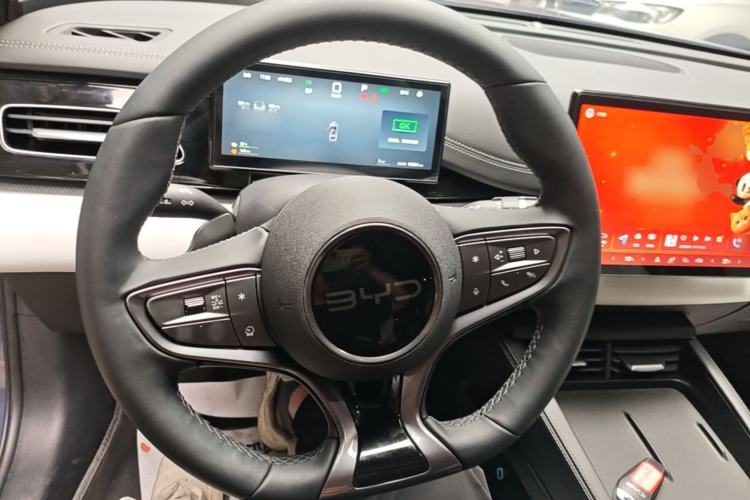 Used BYD Seal 06 New Energy 2025 DM-i Smart Drive 80KM Prestige Model Steering Wheel