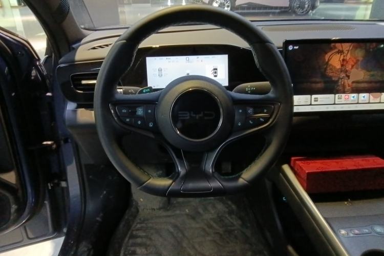 Used BYD Seal 06 New Energy 2025 EV 545KM Premium Edition Steering Wheel