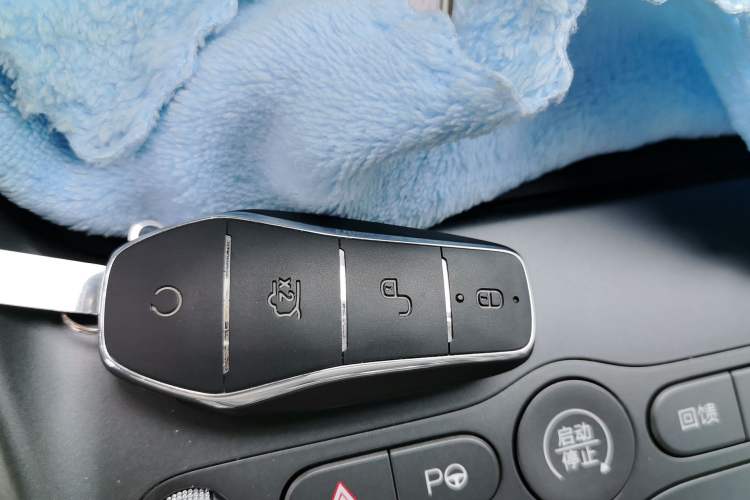 Used BYD Seal 06 New Energy 2025 EV 545KM Premium Edition Vehicle Key