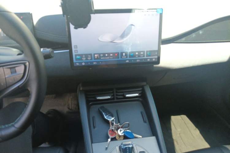 Used BYD Seal 06 New Energy 2025 DM-i Smart Drive 120KM Prestige Model Audio And AC Panel