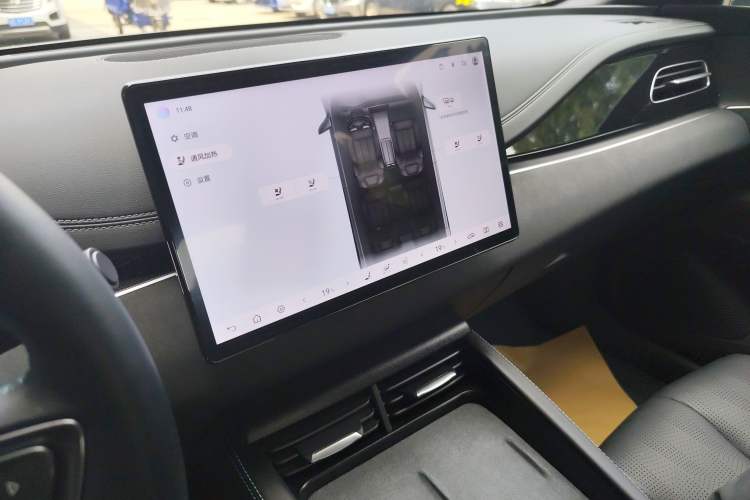 Used BYD Seal 06 New Energy 2025 DM-i Smart Drive 120KM Deluxe Model Audio And AC Panel
