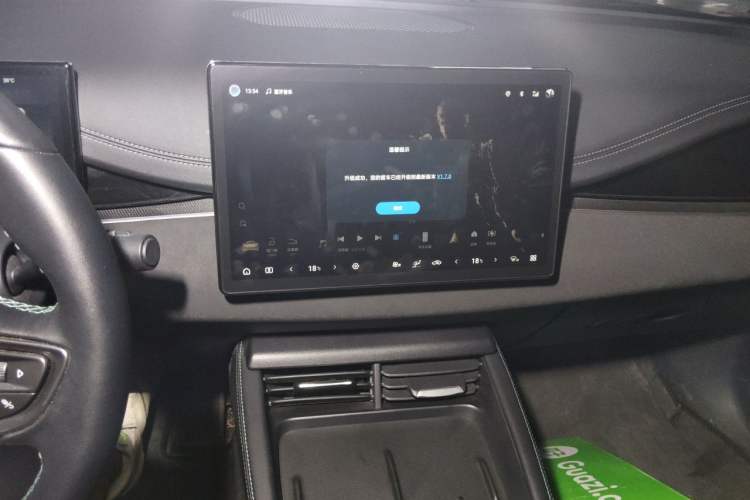 Used BYD Seal 06 New Energy 2025 DM-i Smart Drive 120KM Prestige Model Audio And AC Panel