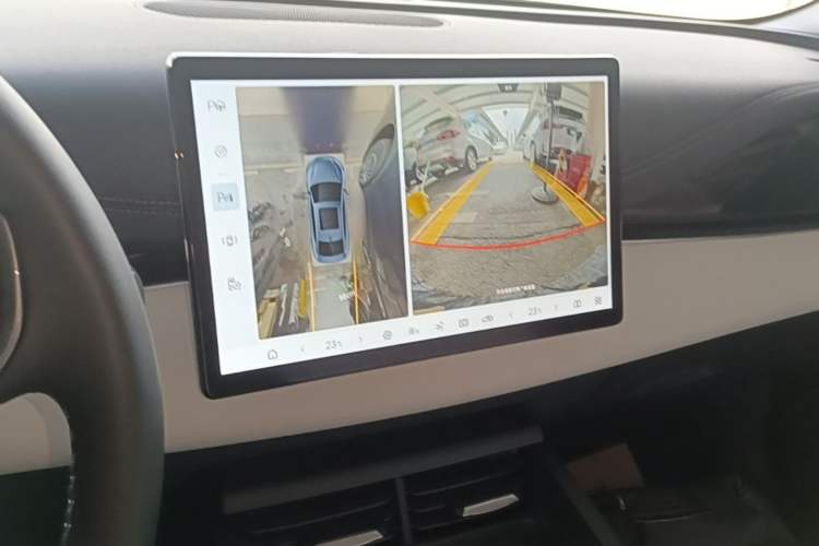 Used BYD Seal 06 New Energy 2025 DM-i Smart Drive 80KM Luxury Model Audio And AC Panel