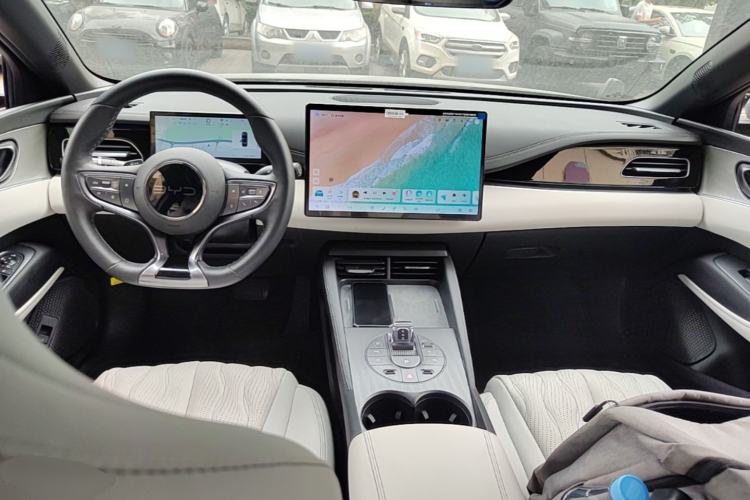 Used BYD Seal 06 New Energy 2025 DM-i Intelligent Drive 120KM Flagship Model Center Console