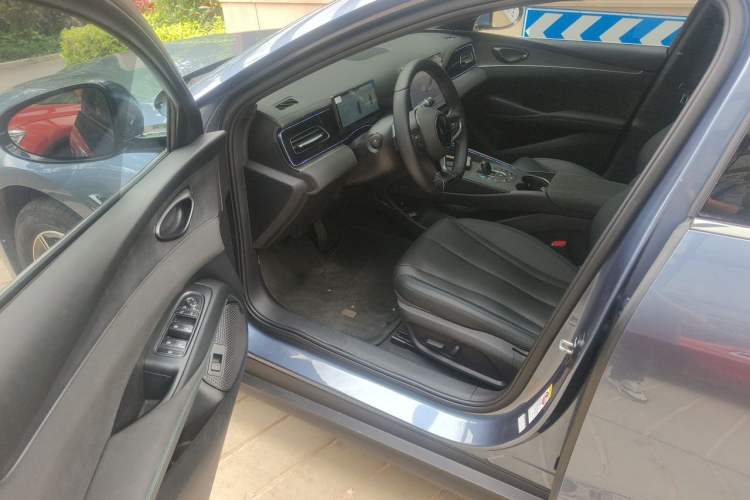 Used BYD Seal 06 New Energy 2025 DM-i Smart Drive 120KM Prestige Model Driver Seat