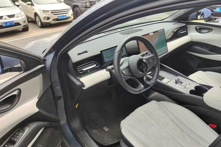 Used BYD Seal 06 New Energy 2025 DM-i Intelligent Drive 120KM Flagship Model Driver Seat