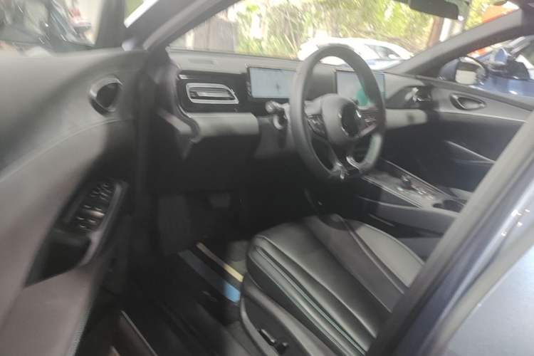 Used BYD Seal 06 New Energy 2025 DM-i Smart Drive 120KM Deluxe Model Driver Seat