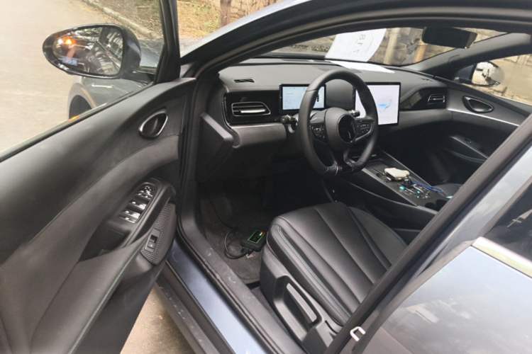 Used BYD Seal 06 New Energy 2025 DM-i Smart Drive 80KM Luxury Model Driver Seat