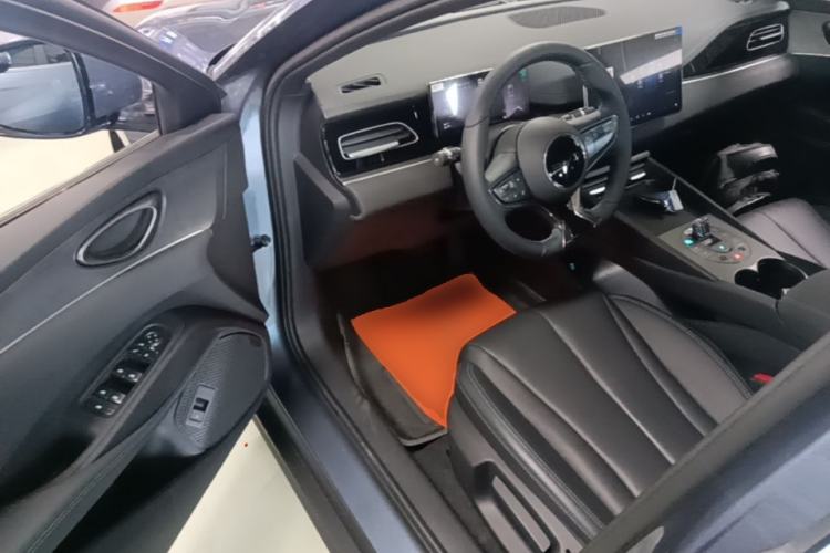 Used BYD Seal 06 New Energy 2025 DM-i Smart Drive 80KM Luxury Model Driver Seat