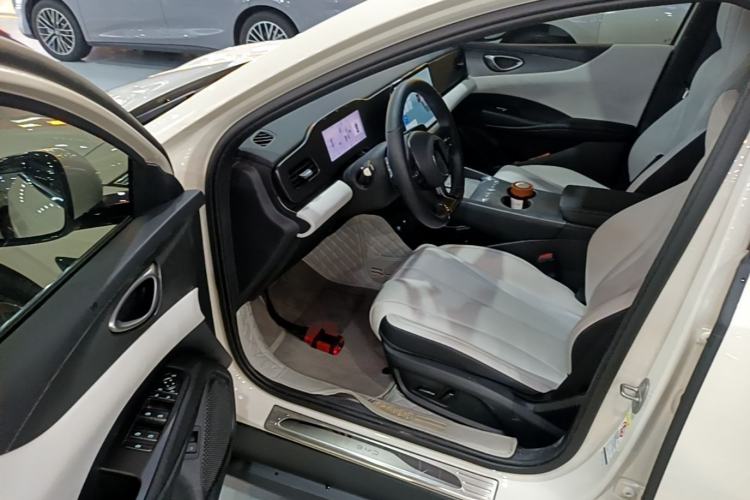 Used BYD Seal 06 New Energy 2025 EV 545KM Premium Edition Driver Seat