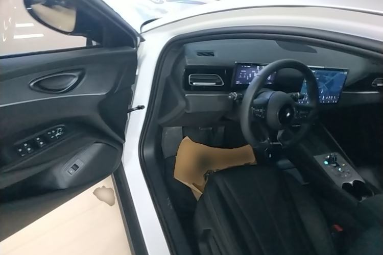 Used BYD Seal 06 New Energy 2025 DM-i Smart Drive 80KM Luxury Model Driver Seat
