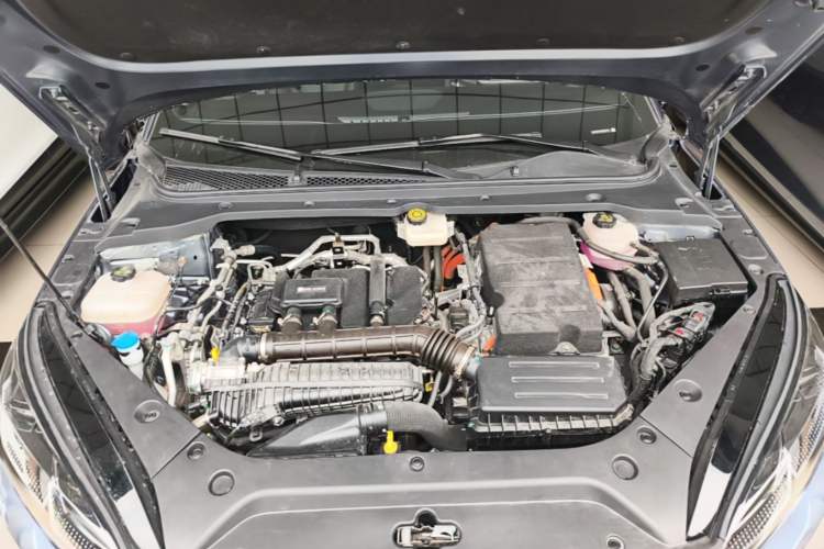Used BYD Seal 06 New Energy 2025 DM-i Smart Drive 120KM Prestige Model Engine Bay