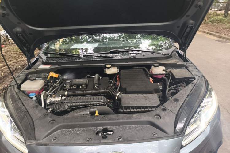 Used BYD Seal 06 New Energy 2025 DM-i Smart Drive 80KM Luxury Model Engine Bay