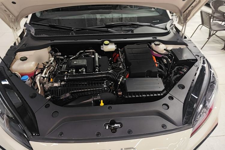 Used BYD Seal 06 New Energy 2025 DM-i Smart Drive 120KM Deluxe Model Engine Bay