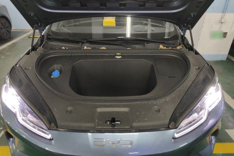 Used BYD Seal 06 New Energy 2025 EV 545KM Flagship Edition Engine Bay