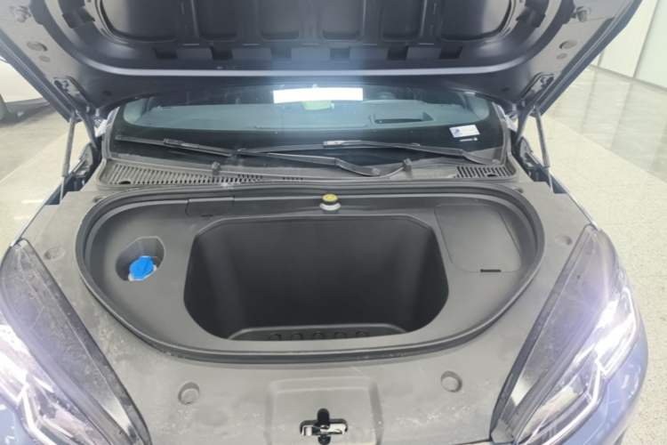 Used BYD Seal 06 New Energy 2025 EV 545KM Flagship Edition Engine Bay