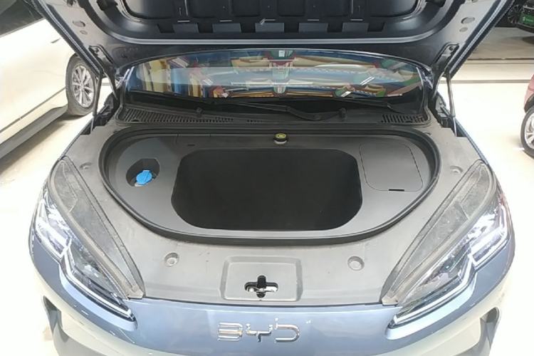 Used BYD Seal 06 New Energy 2025 EV 470KM Prestige Edition Engine Bay