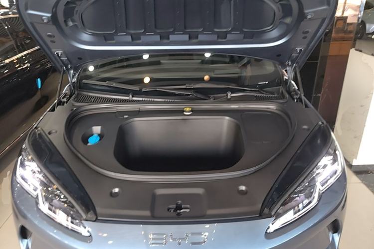 Used BYD Seal 06 New Energy 2025 EV 545KM Flagship Edition Engine Bay