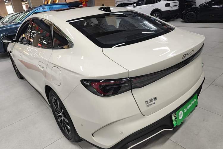 Used BYD Seal 06 New Energy 2025 DM-i Smart Drive 120KM Deluxe Model Exterior 2
