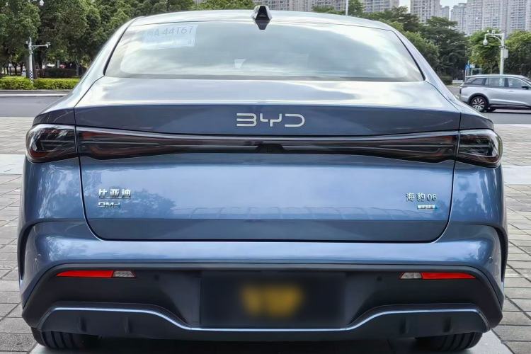 Used BYD Seal 06 New Energy 2025 DM-i Smart Drive 120KM Deluxe Model Exterior 5