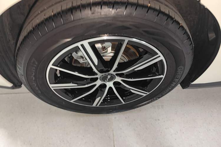 Used BYD Seal 06 New Energy 2025 DM-i Smart Drive 120KM Deluxe Model Exterior 5