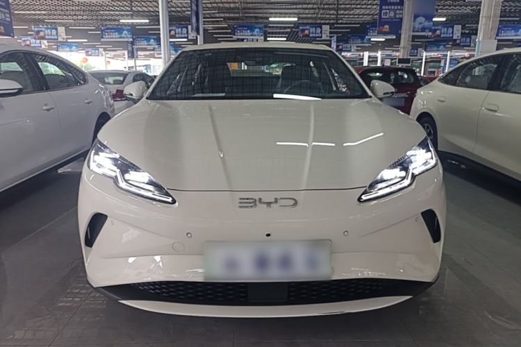 Used BYD Seal 06 New Energy 2025 EV 545KM Flagship Edition Front