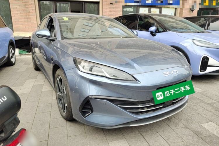 Used BYD Seal 06 New Energy 2025 DM-i Intelligent Drive 120KM Flagship Model Front Right 45 Deg