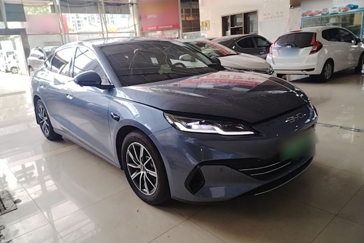 Used BYD Seal 06 New Energy 2025 DM-i Smart Drive 80KM Prestige Model Front Right 45 Deg