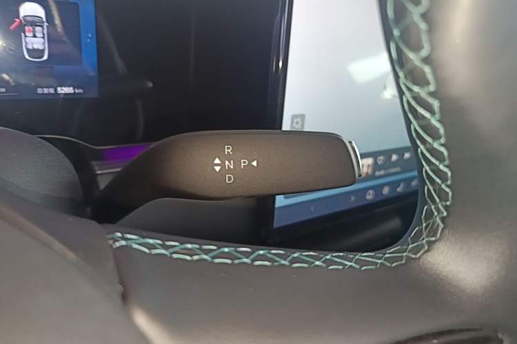 Used BYD Seal 06 New Energy 2025 EV 545KM Flagship Edition Gear Lever
