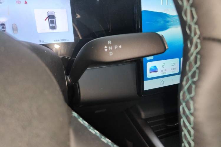 Used BYD Seal 06 New Energy 2025 EV 545KM Flagship Edition Gear Lever